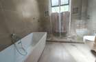 4 Bed Townhouse with En Suite at Kirawa Road - 14