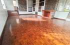6 Bed House with En Suite in Garden Estate - 5