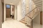 5 Bed Townhouse with En Suite in Lavington - 2