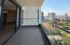 4 Bed Apartment with En Suite in Riverside - 5