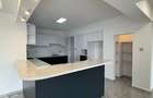 4 Bed Apartment with En Suite at Oledume Road - 5