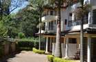 5 Bed Townhouse with En Suite in Lavington - 4