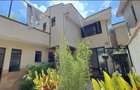 4 Bed Townhouse with En Suite in Spring Valley - 1