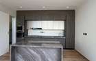 5 Bed Townhouse with En Suite in Runda - 14
