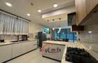 4 Bed Apartment with En Suite at Peponi Rd - 6