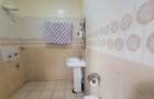5 Bed House with En Suite in Kamakis - 13