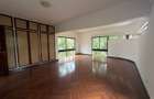 5 Bed Villa with Staff Quarters in Lower Kabete - 15