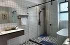 3 Bed Apartment with En Suite at Parklands - 13