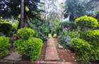 4 Bed House with Garden in Runda - 2