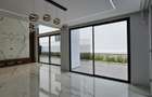 6 Bed Townhouse with En Suite in Lavington - 3