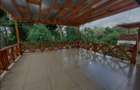 4 Bed Townhouse with En Suite at Lavington - 8