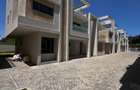6 Bed Townhouse with En Suite in Lavington - 19