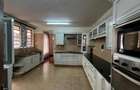 5 Bed Townhouse with En Suite at Convent Drive - 5