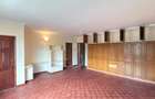 4 Bed Townhouse with En Suite in Lavington - 10