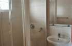 5 Bed House with En Suite at Redhill Road - 11