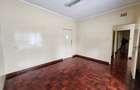 Commercial Property with Parking in Kilimani - 15