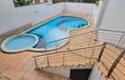 3 Bed Apartment with En Suite at Riverside Drive - 19