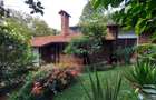 4 Bed House with En Suite at Lake View - 1