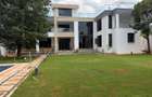 5 Bed Villa with En Suite in Runda - 1