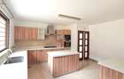 5 Bed Townhouse with En Suite at Lavington - 13