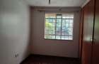 2 Bed House in Ridgeways - 7