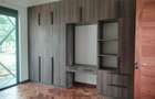 4 Bed House with En Suite at Hill View - 6