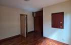 3 Bed Apartment with En Suite at Riverside Drive - 19