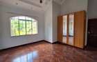 4 Bed Townhouse with En Suite at Old Runda - 11