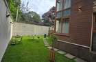 6 Bed Townhouse with En Suite at Lavington Green - 3