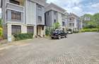 5 Bed Townhouse with En Suite at Lavington Green - 1