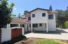 5 Bed House with En Suite at Garden Estate - 4