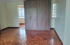 5 Bed Townhouse with En Suite in Kitisuru - 17