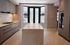 5 Bed Villa with En Suite in Runda - 14