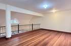 5 Bed Townhouse with En Suite in Lavington - 7