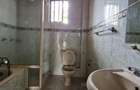 3 Bed Apartment with En Suite at Westlands - 16