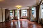 1 Bed Apartment with En Suite at Kilimani - 5
