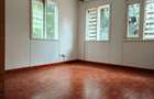 4 Bed House with En Suite in Westlands Area - 11