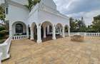 5 Bed House with En Suite in Nyari - 5