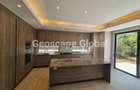 4 Bed House with En Suite in Runda - 10