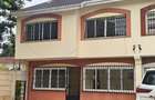 3 Bed Townhouse with En Suite at School Lane - 17