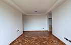 4 Bed Apartment with En Suite in Spring Valley - 16