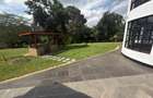 5 Bed House with En Suite in Ridgeways - 20