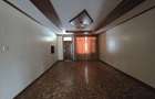 5 Bed House with En Suite in Runda - 12