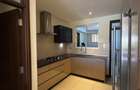 2 Bed Apartment with En Suite at Off Links Road - 5