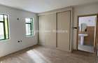 3 Bed House with En Suite in Karen - 9