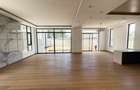 5 Bed Townhouse with En Suite in Lavington - 4