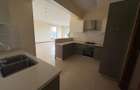 4 Bed Apartment with En Suite in Parklands - 7
