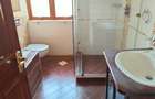 5 Bed House with En Suite in Kitisuru - 12