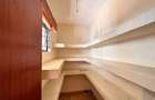 4 Bed Townhouse with En Suite in Lavington - 7