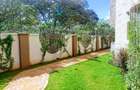 1 Bed Apartment with Swimming Pool in Kilimani - 10